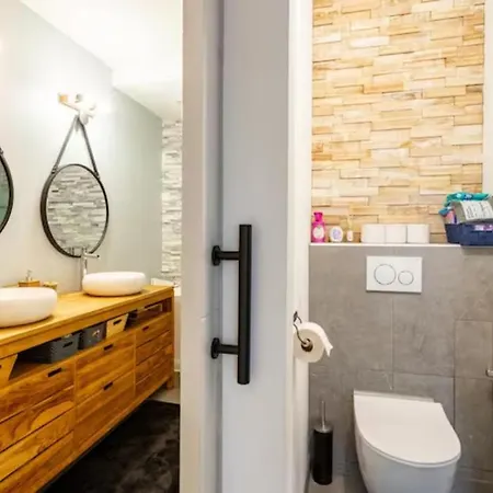 Maison Des Voyageurs Jade - Paris Orly Quarto em Acomodações Particulares *